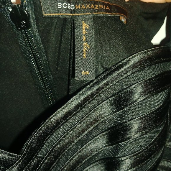 BcbgmaxAzria black corset cream skirt dress - Picture 3 of 3